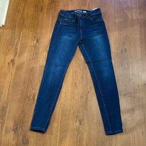 Mid Rise Jeans